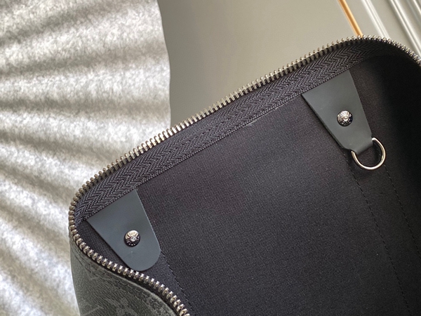 ルイヴィトンバッグ全体デザイン